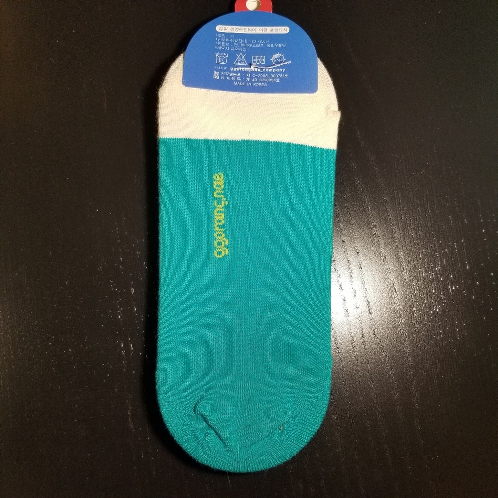 Alien socks - Picture 2 of 3
